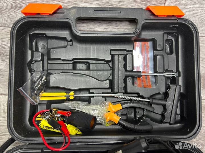 Компрессор воздушный автомобильный