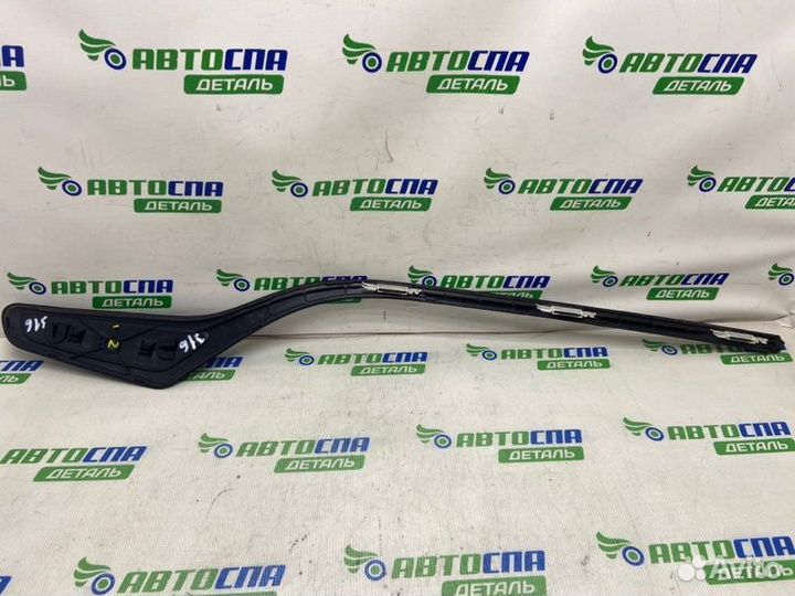 Молдинг крыла задний правый Peugeot 208 хетчбек 3D