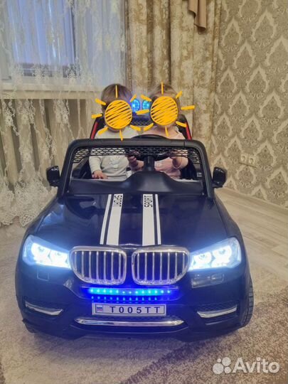 Детский электромобиль двухместный