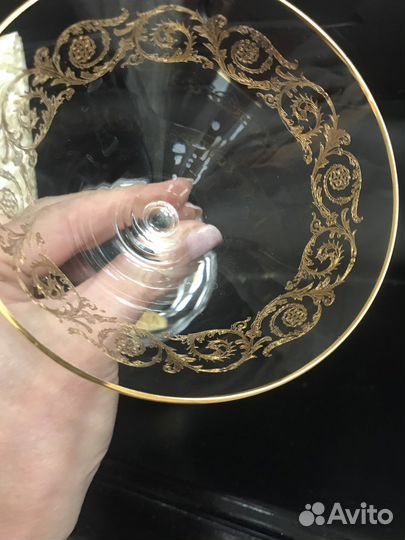 Бокалы для мартини и коктейлей