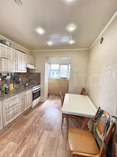 2-к. квартира, 52 м², 5/5 эт.