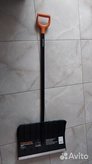 Лопата фискарс