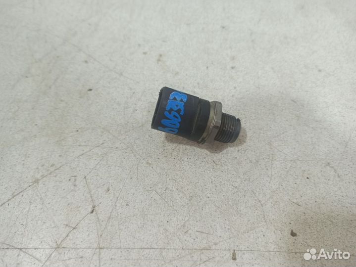 Датчик давления топлива