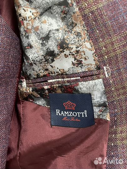 Мужской костюм тройка 46