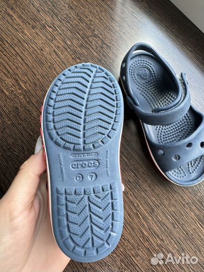 Сандали crocs c7