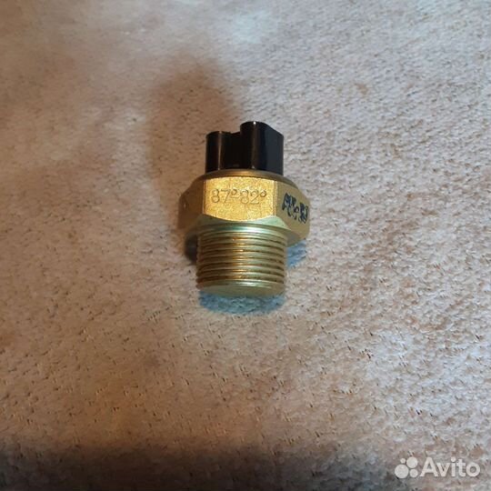 Датчик включения вентилятора,а/м ваз