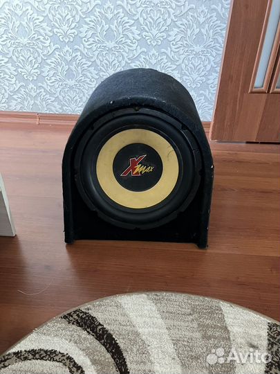 Сабвуфер Helix X-Max 12