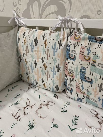 Бортики подушечки в кроватку