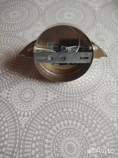 Светильник-бра настенный