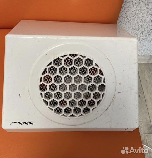 Пылесос для маникюра Max