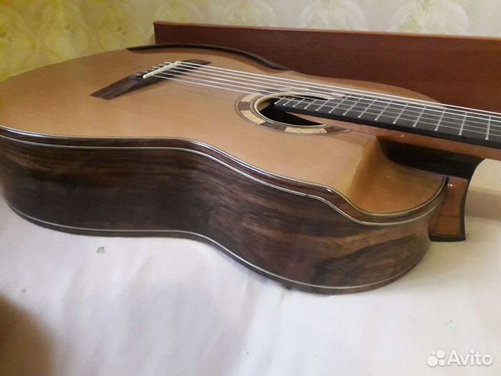 Классическая гитара