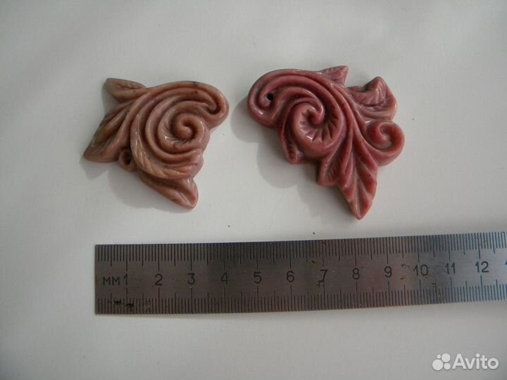 Кабошон резной