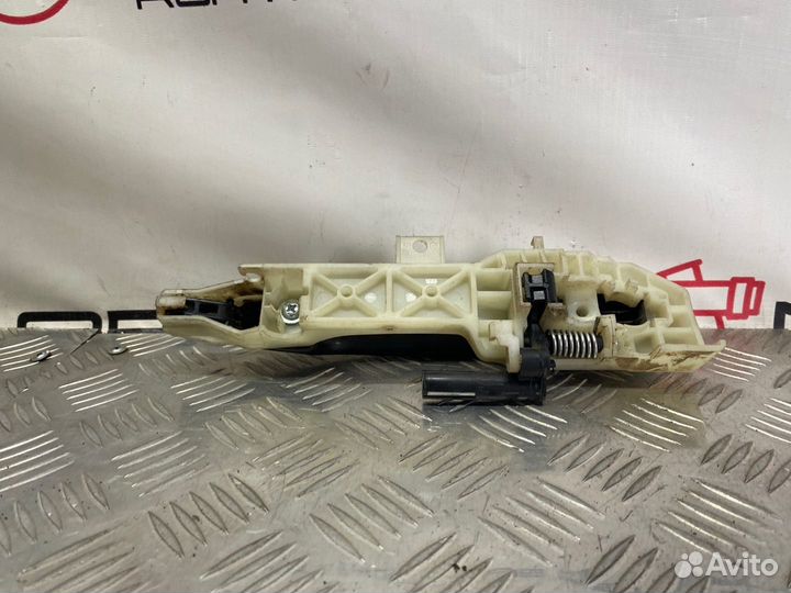 Б/У ручка двери внешняя задний левый Hyundai