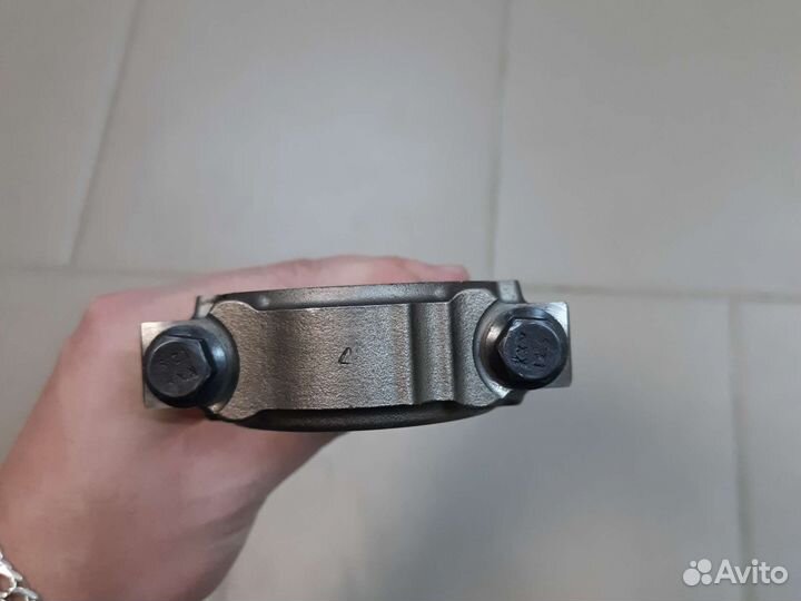 Шатун Opel Insignia 2L turbo