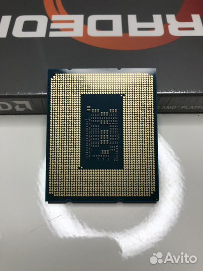 Процессор Intel Core i5 12400F 6 ядер / 12 потоков
