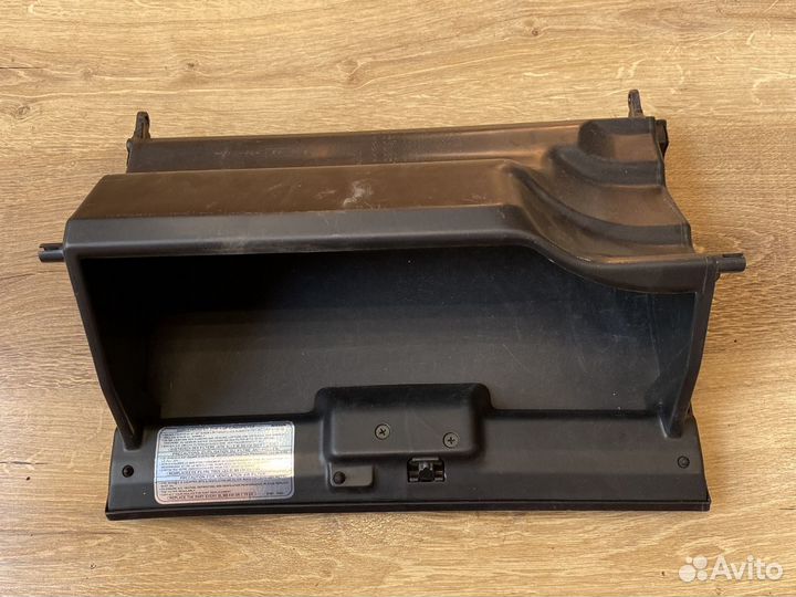 Nissan almera n15 бардачок