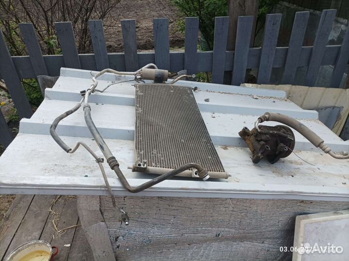 Радиатор кондиционера Ниссан AD 11 кузов