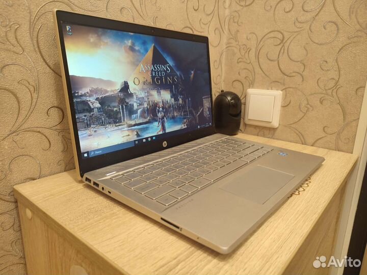 Ноутбук hp Intel gold современный тонкий