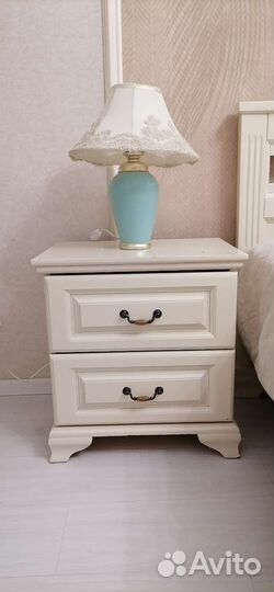 Тумба прикроватная массив бу