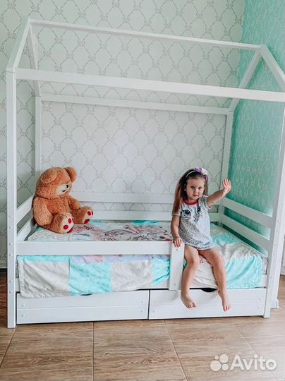 Кровать подростковая