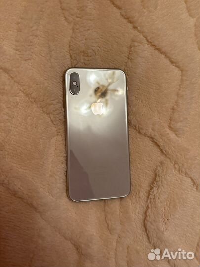 iPhone X, 64 ГБ