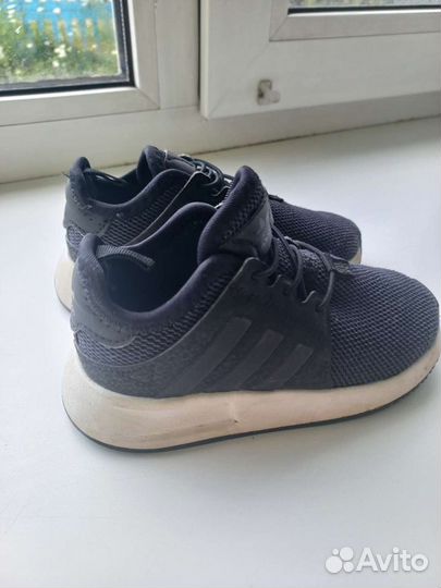Кроссовки adidas оригинал