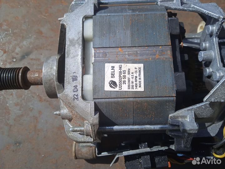 Двигатель от стиральной машины