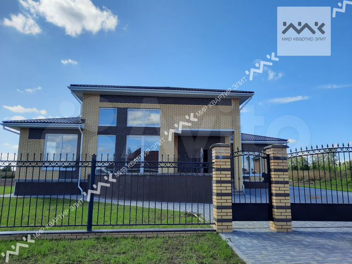 Коттедж 235 м² на участке 16 сот.