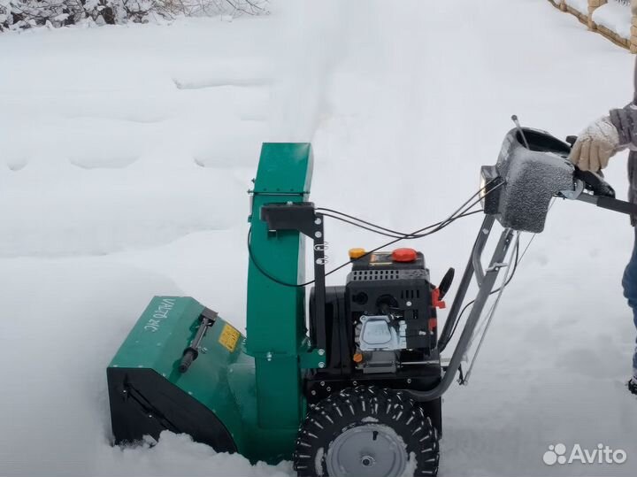 Снегоуборщик caiman valto 24C витрина