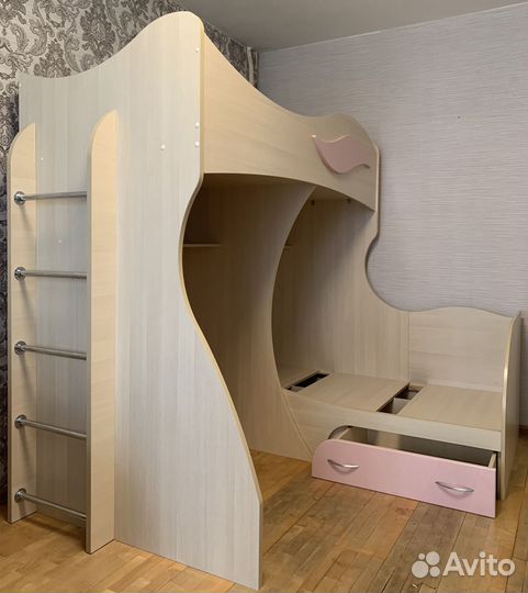 Кровать 2-х ярусная