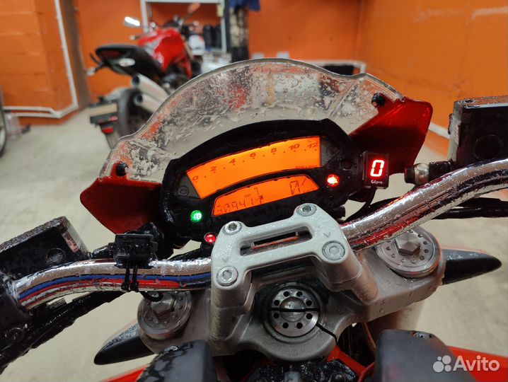 Продам мотоцикл Ducati monster 696