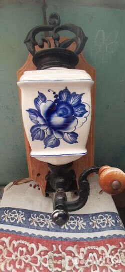 Мельница ручная СССР