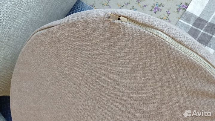 Лежанки для кошек / собак