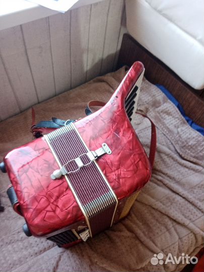 Аккордеон weltmeister 3/ 4