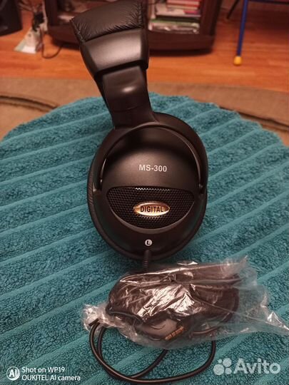 Наушники MS-300