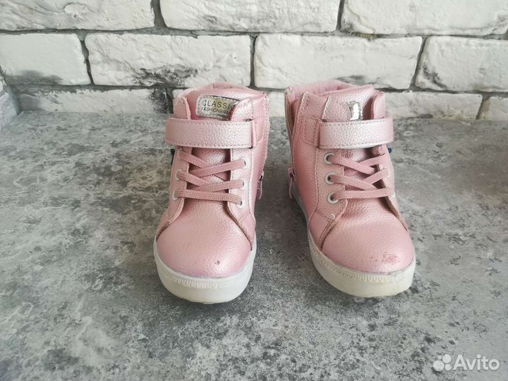 Ботинки демисезонные для девочки 28 размер