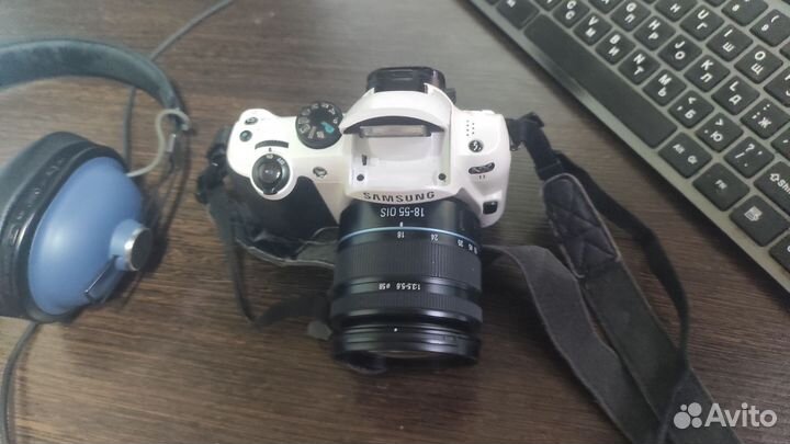 Фотоаппарат samsung NX 11