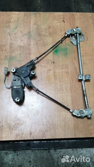 Электростеклоподъемник передний правый Ваз 2110