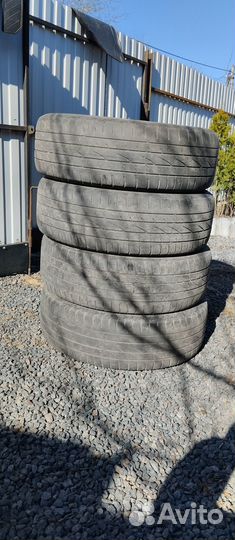 Continental ContiCrossContact UHP 235/60 R18 103V