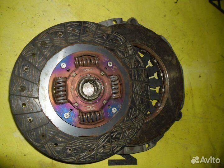 Корзина сцепления Mazda Bongo R2