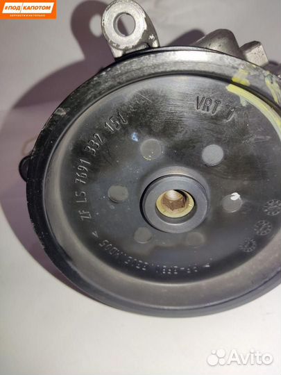 Насос гидроусилителя руля Mercedes-Benz E-Класс