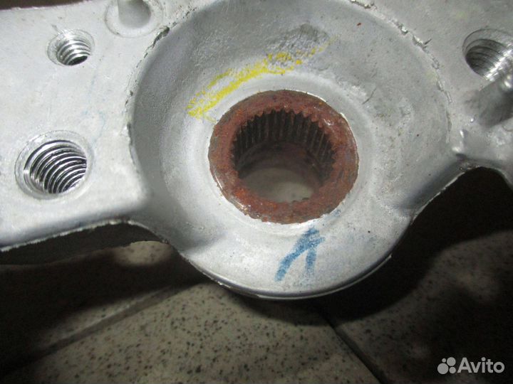 Рулевое колесо Toyota Avensis 3 (T270)