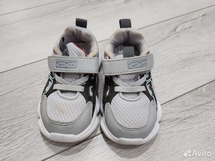 Кроссовки детские kapika