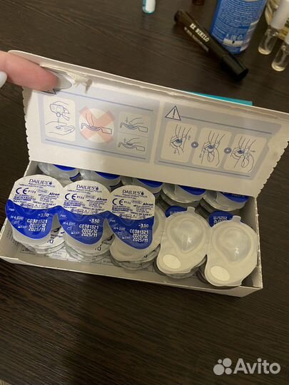 Линзы однодневные Alcon 88 штук