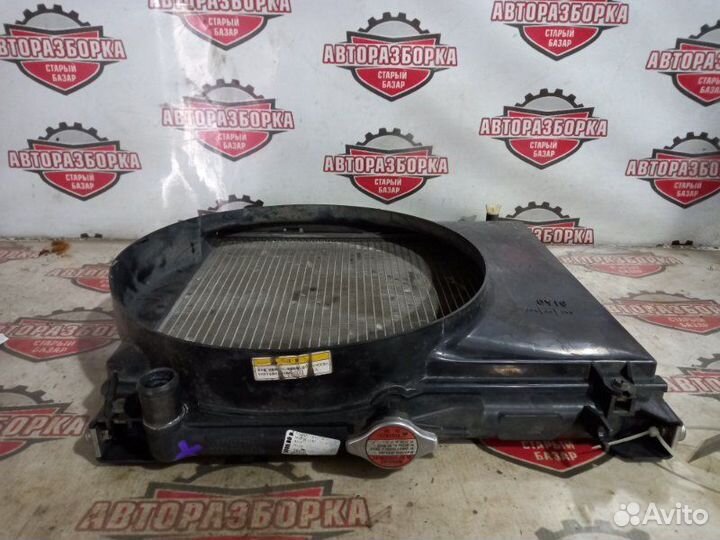 Радиатор охлаждения двигателя Suzuki Jimny Wide