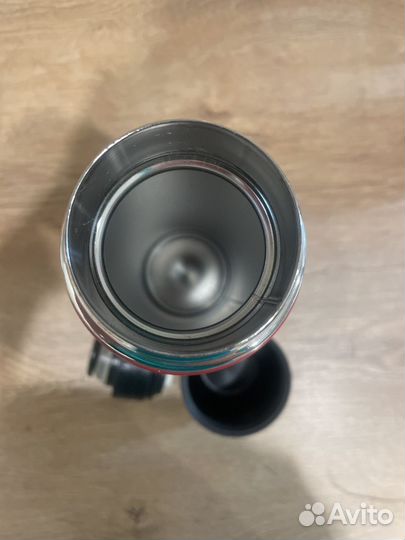 Термос Nescafe новый