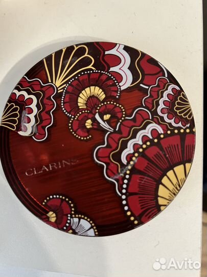 Clarins румяна