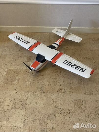 Модель самолета art tech n9258