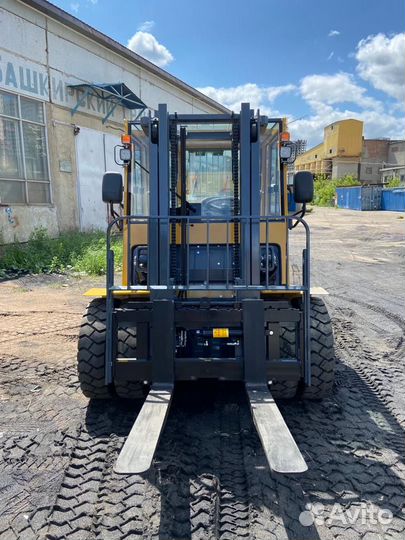 Вилочный погрузчик CHL CPCD50, 2023