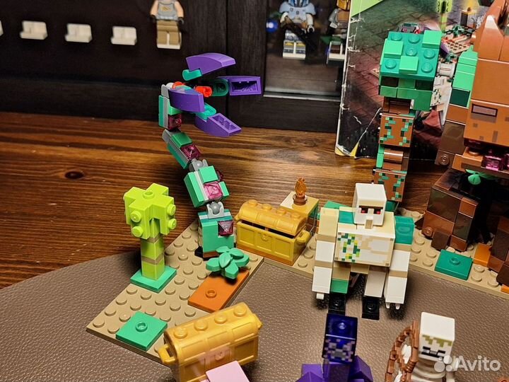 Lego Minecraft 21176 The Jungle Abomination